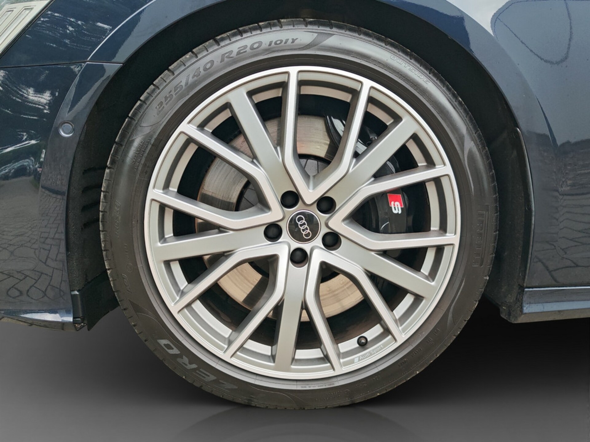 Audi S6 Avant