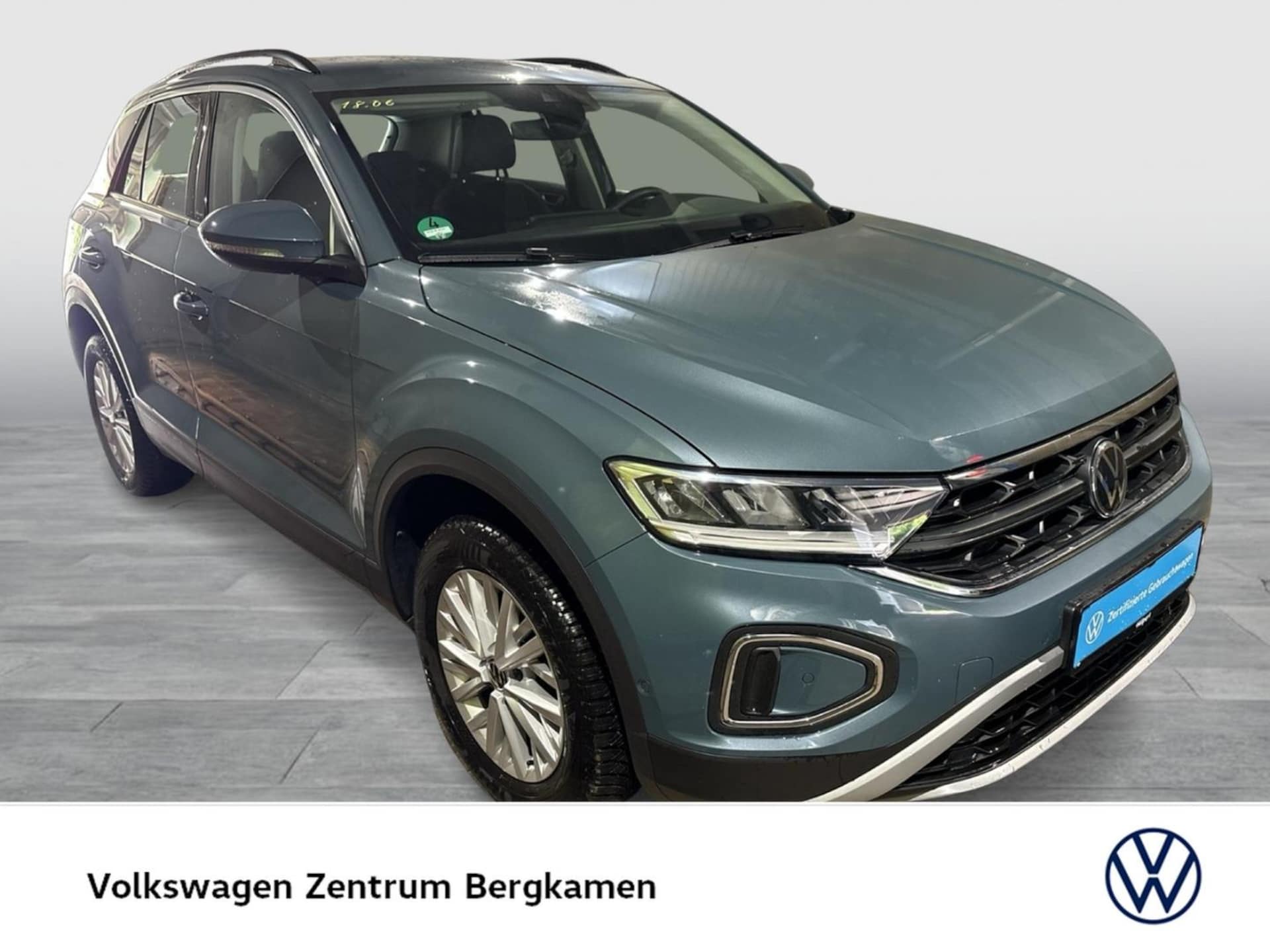 Volkswagen T-Roc Life