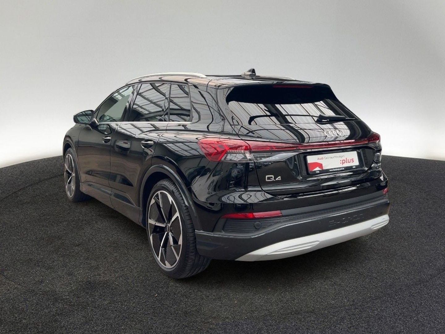 Bild über Audi Q4 e-tron 45 e-tron quattro - für weitere Informationen kontaktieren Sie den Audi Partner