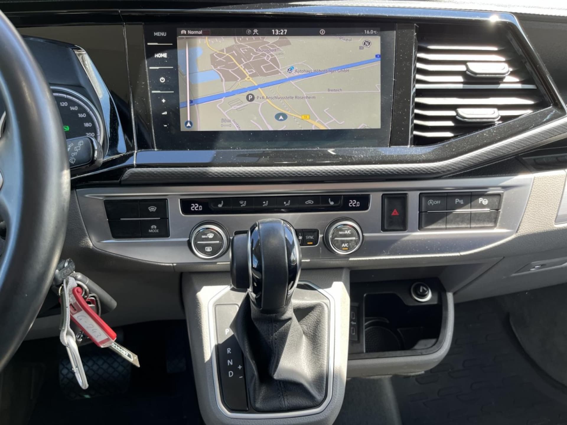 Volkswagen T6.1 California Beach
