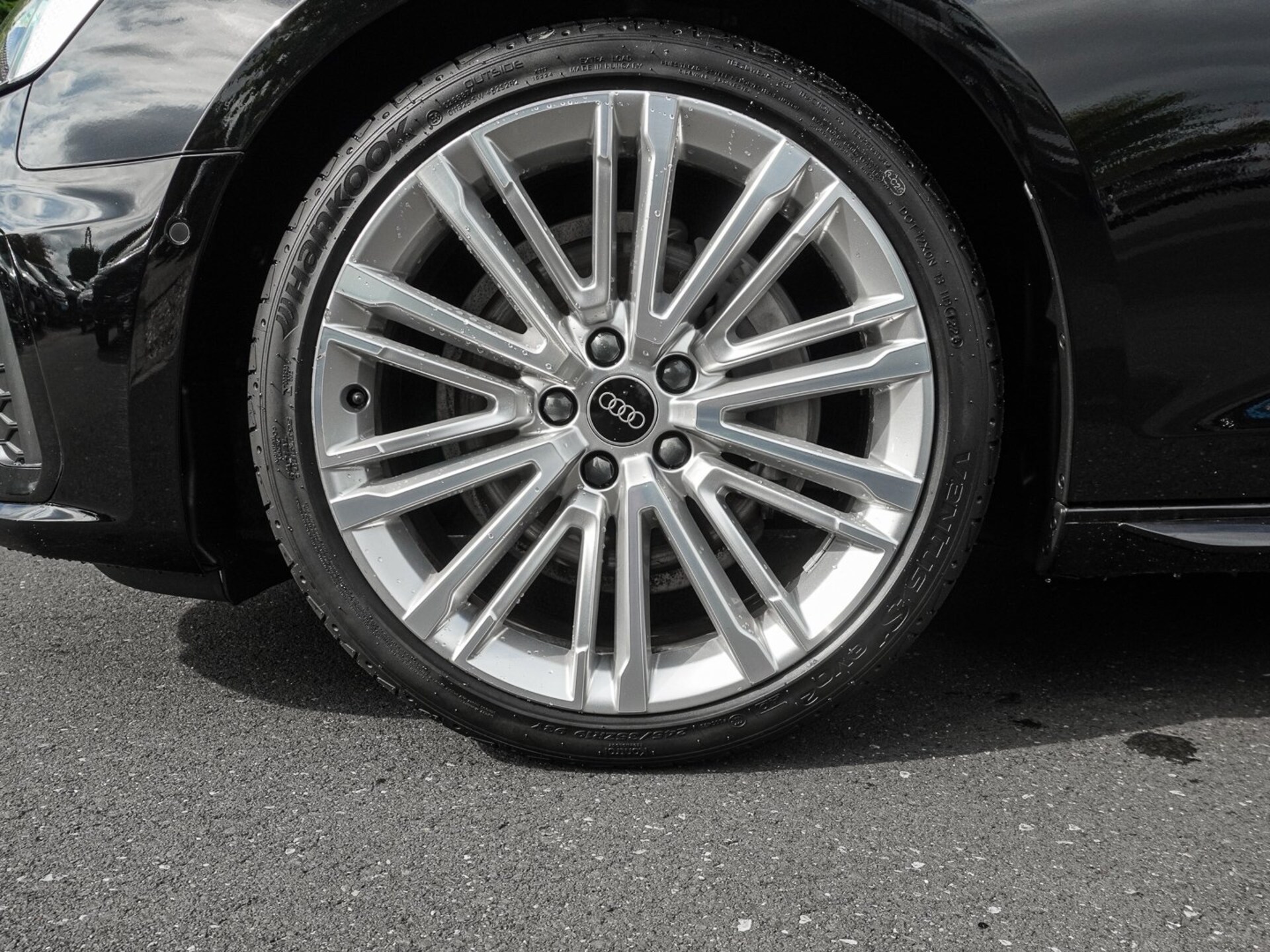 Audi A4 Avant S line