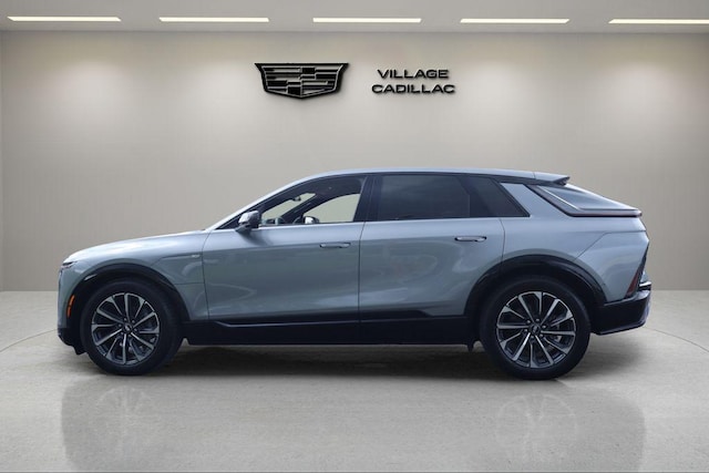2025 Cadillac LYRIQ
