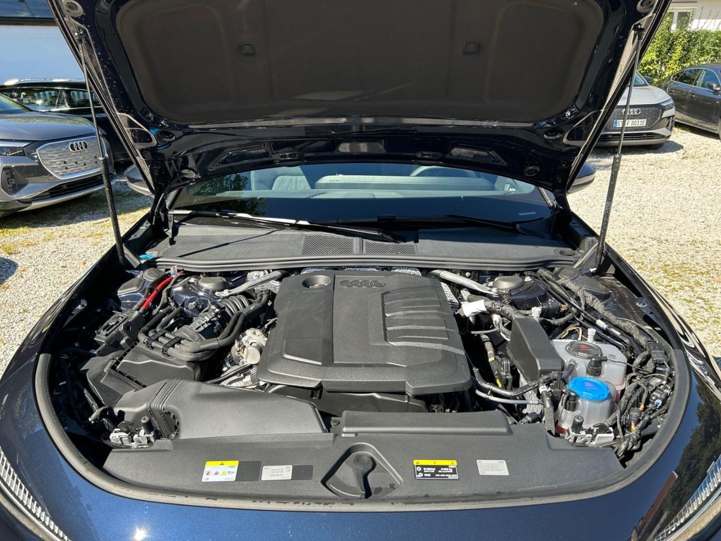 Bild über Audi A5 Avant TDI 150 kW S tronic - für weitere Informationen kontaktieren Sie den Audi Partner
