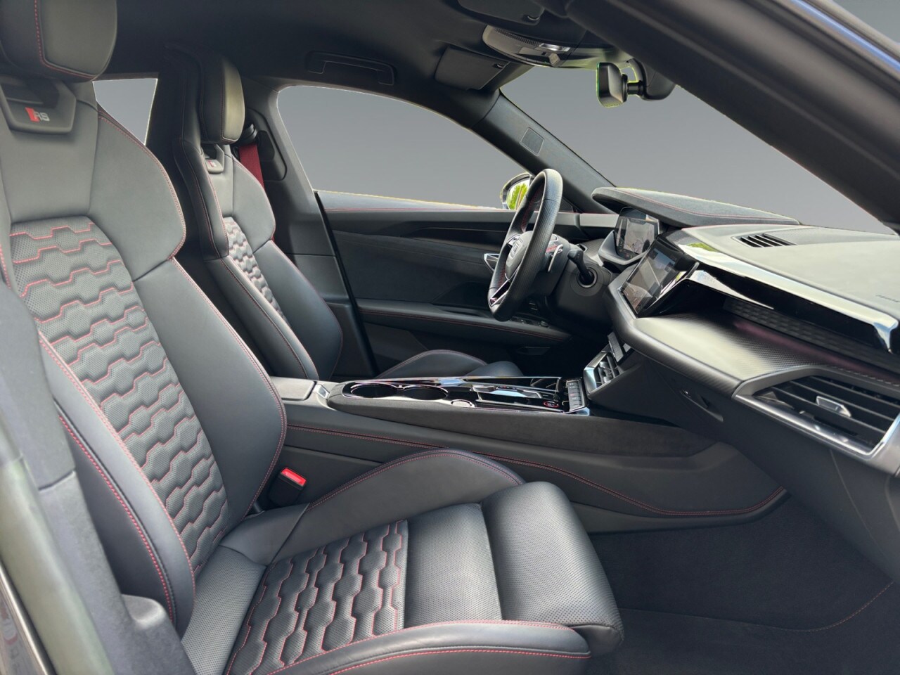 Image about Audi RS e-tron GT e-tron quattro