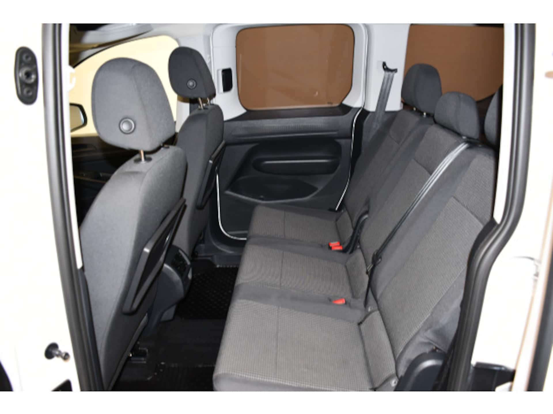 Volkswagen Caddy Basis-Modell