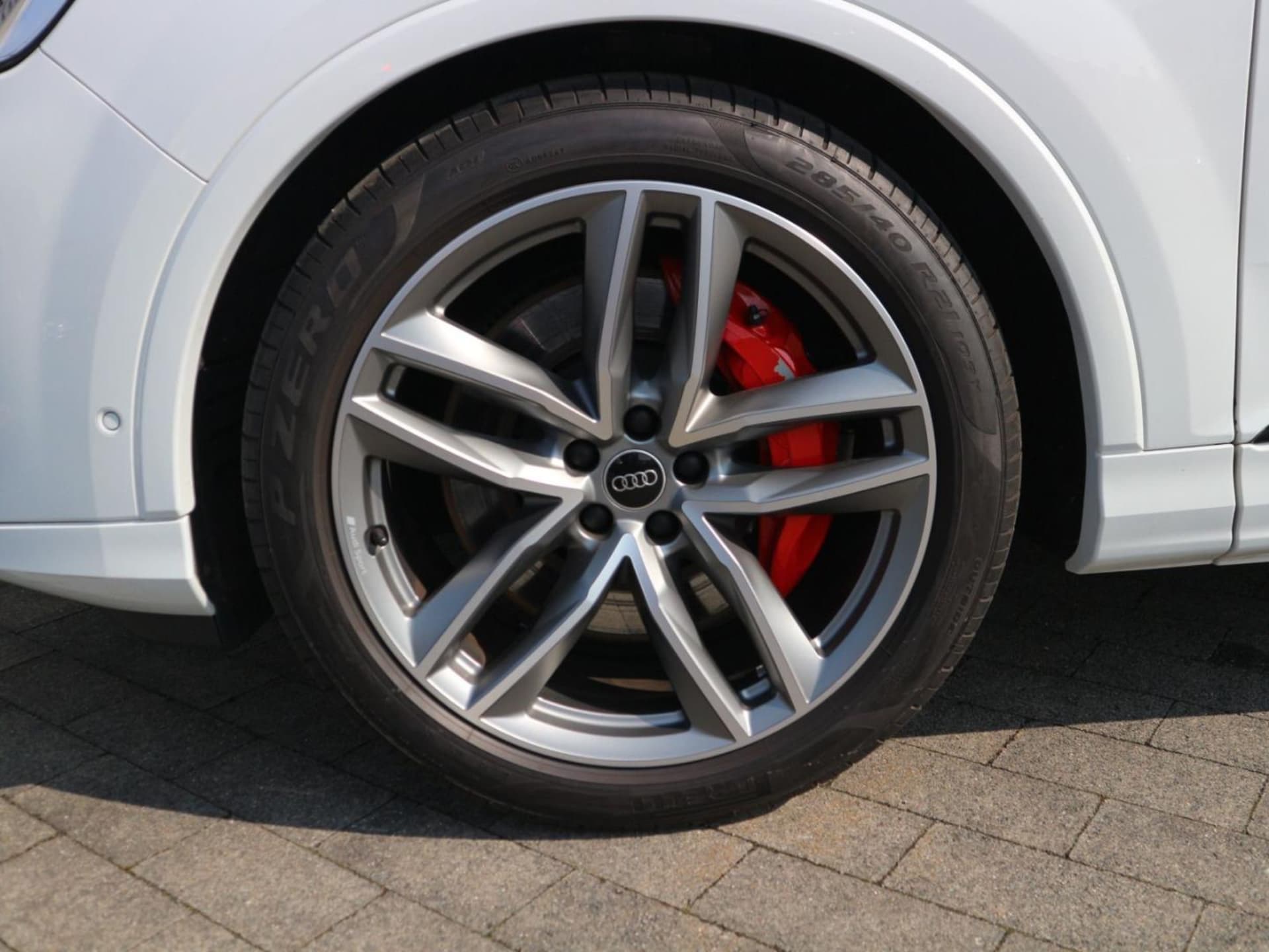 Audi Q7 SUV TFSI e S line