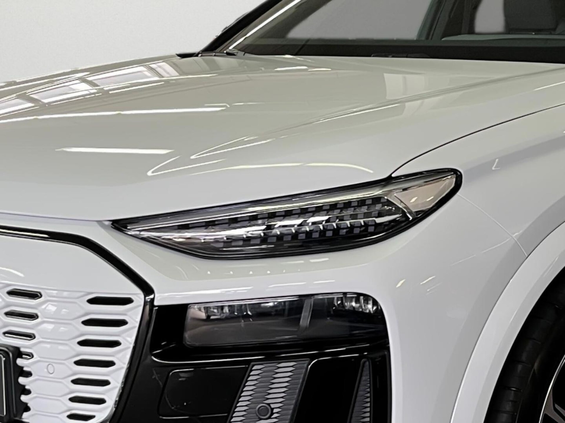 Audi Q6 SUV e-tron