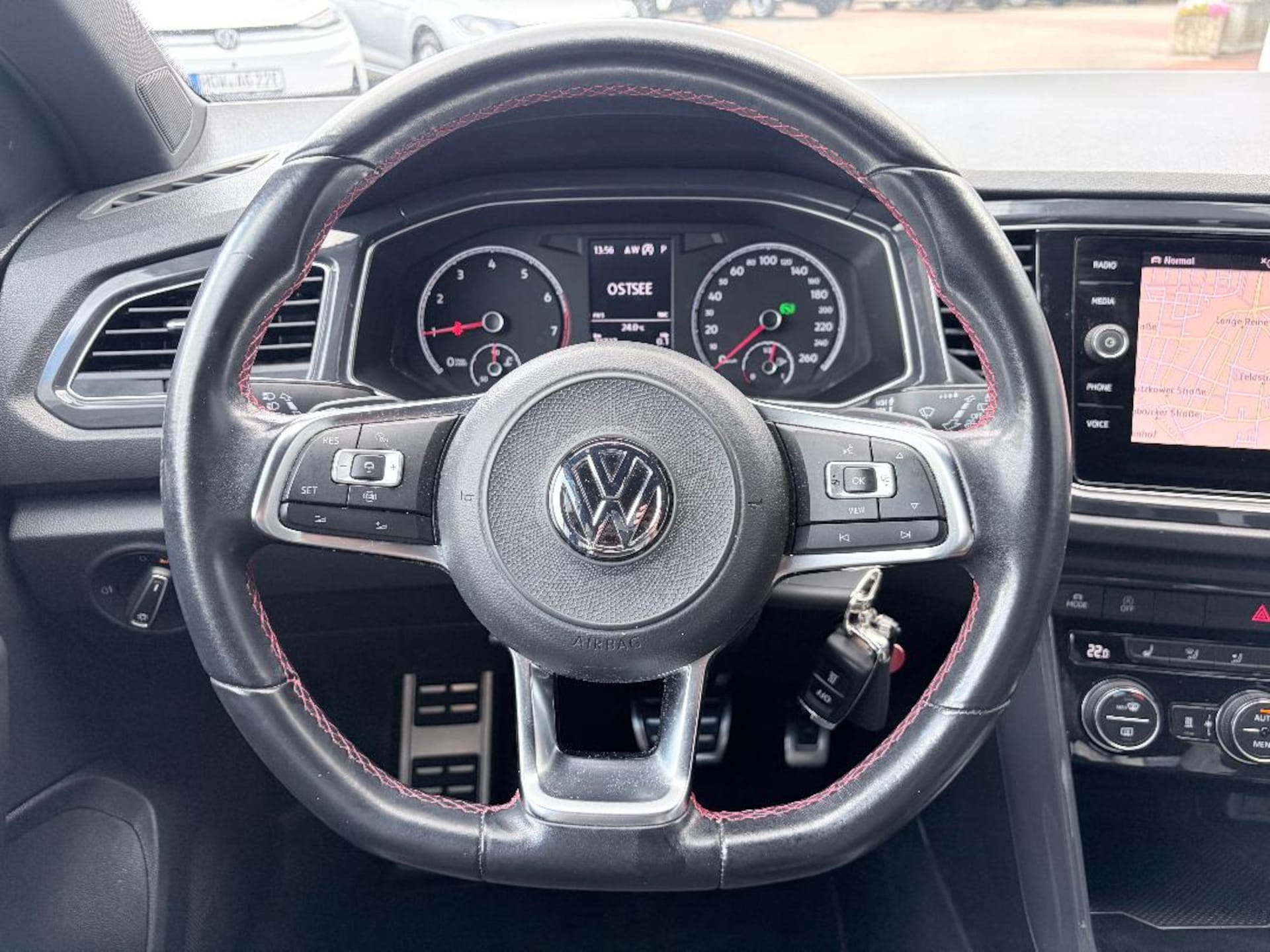 Volkswagen T-Roc Sport