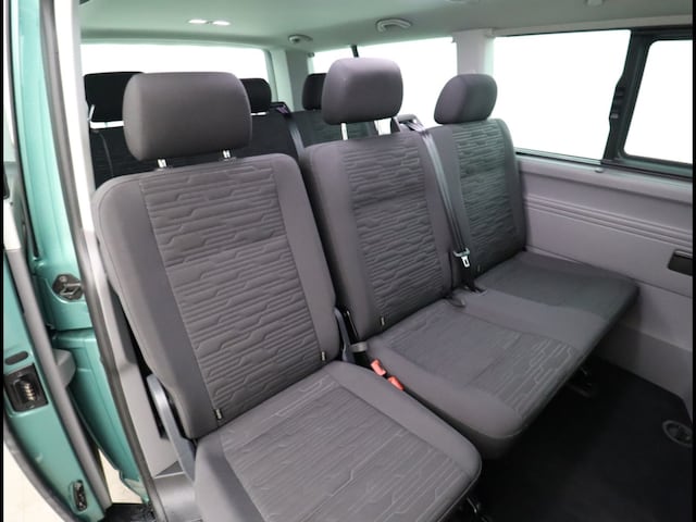 Volkswagen T6.1 Caravelle larger