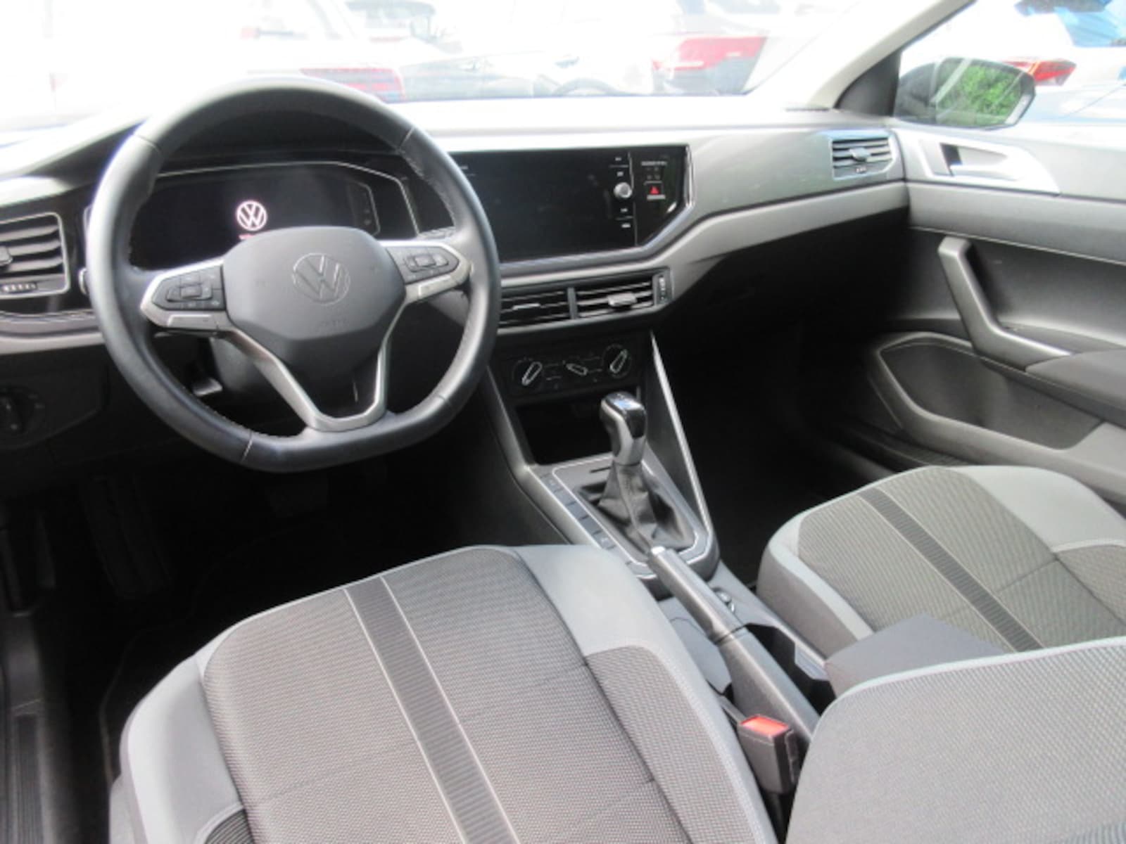Volkswagen Polo – Bild 9