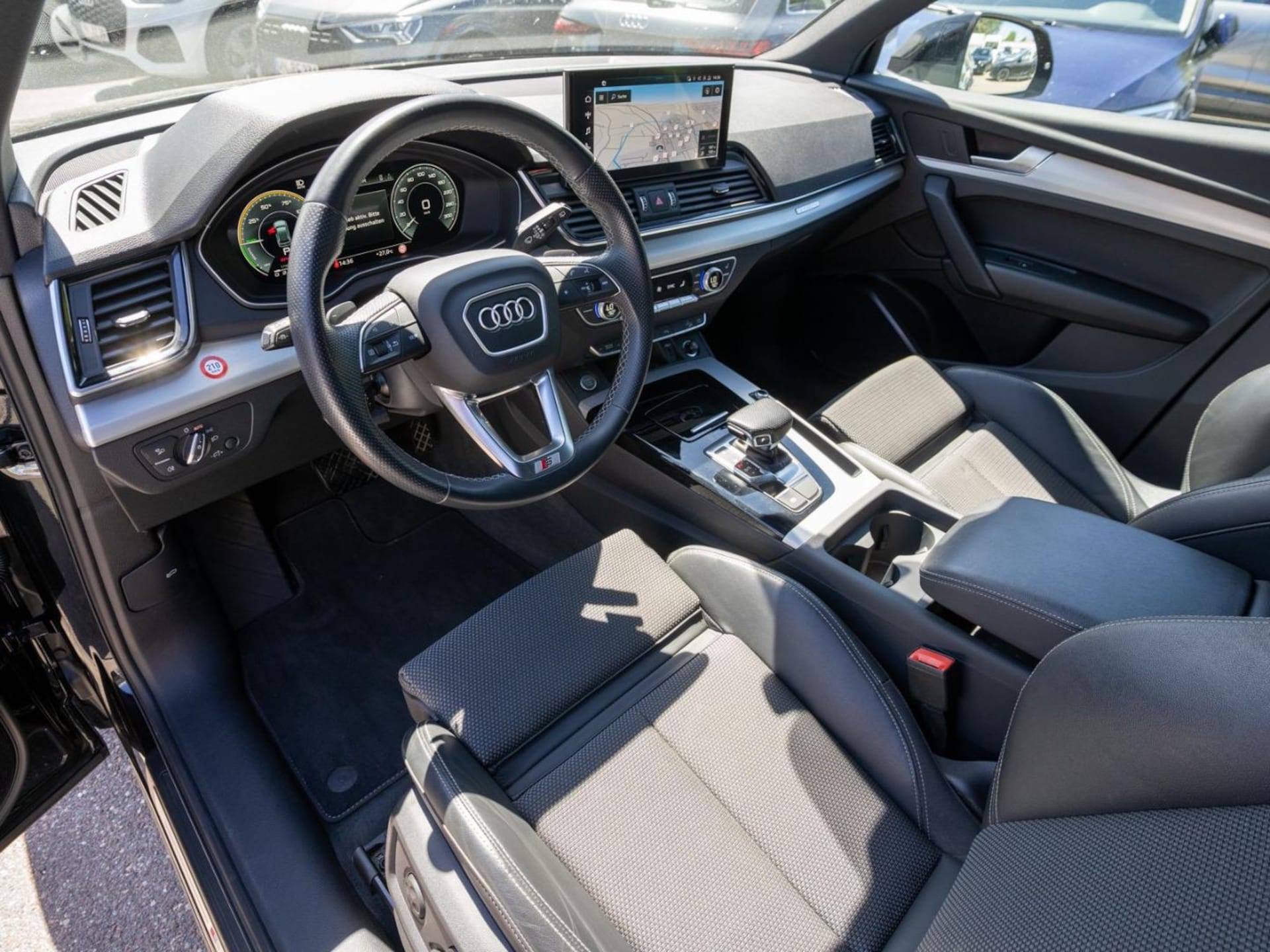 Audi Q5 TFSI e S line