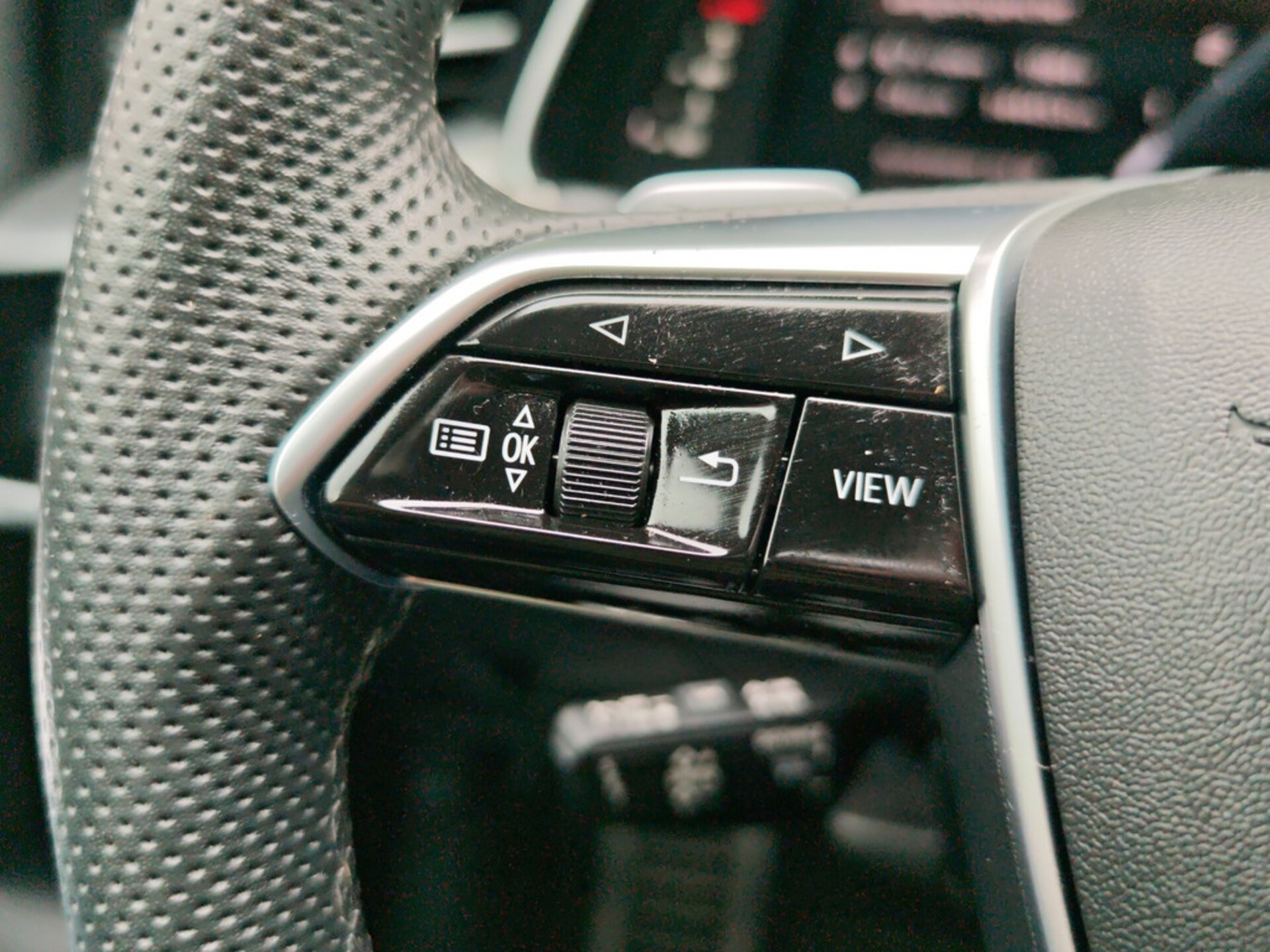 Audi S6 Avant