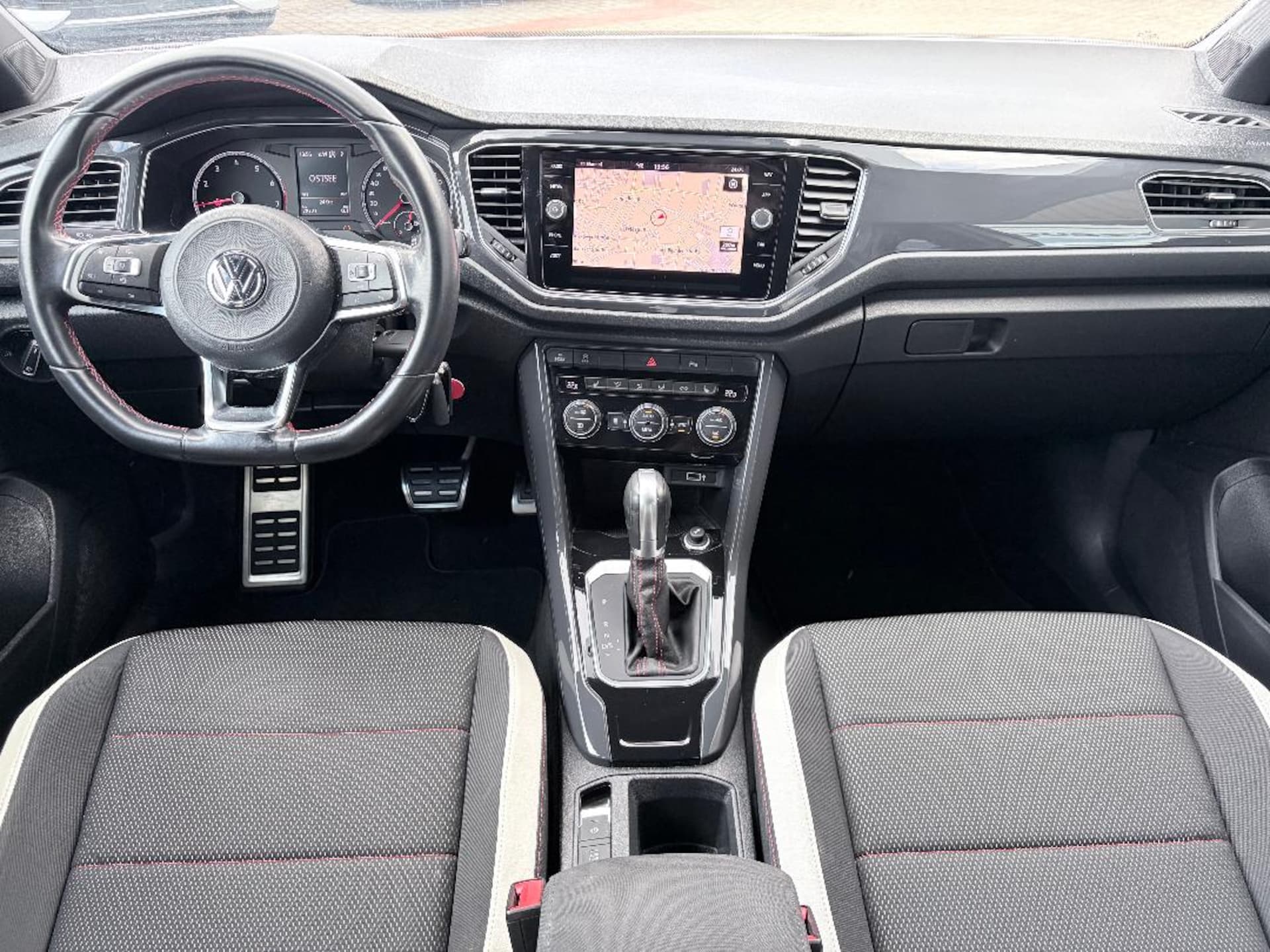Volkswagen T-Roc Sport