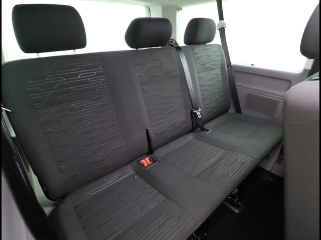 Volkswagen T6.1 Caravelle larger
