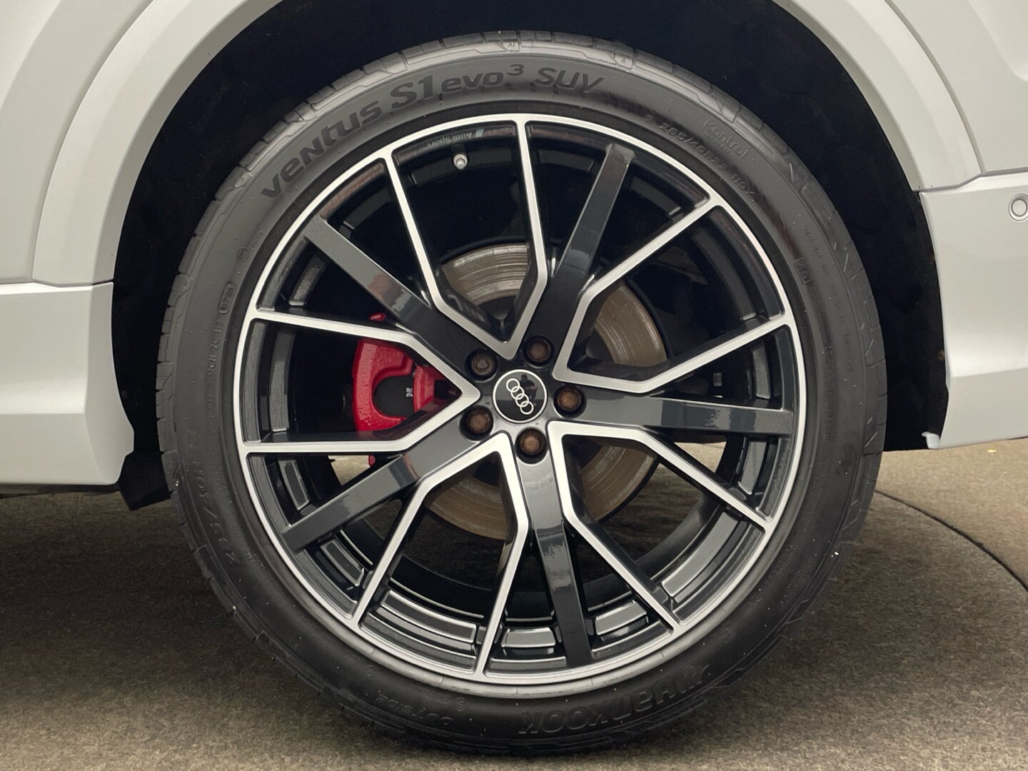Image about Audi Q8 50 TDI quattro tiptronic
