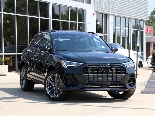 2025 AUDI Q3 - Image 2