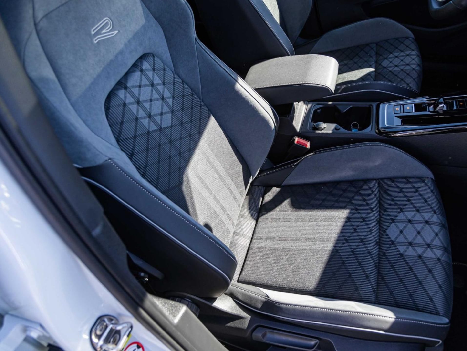 Volkswagen Golf Variant R-Line