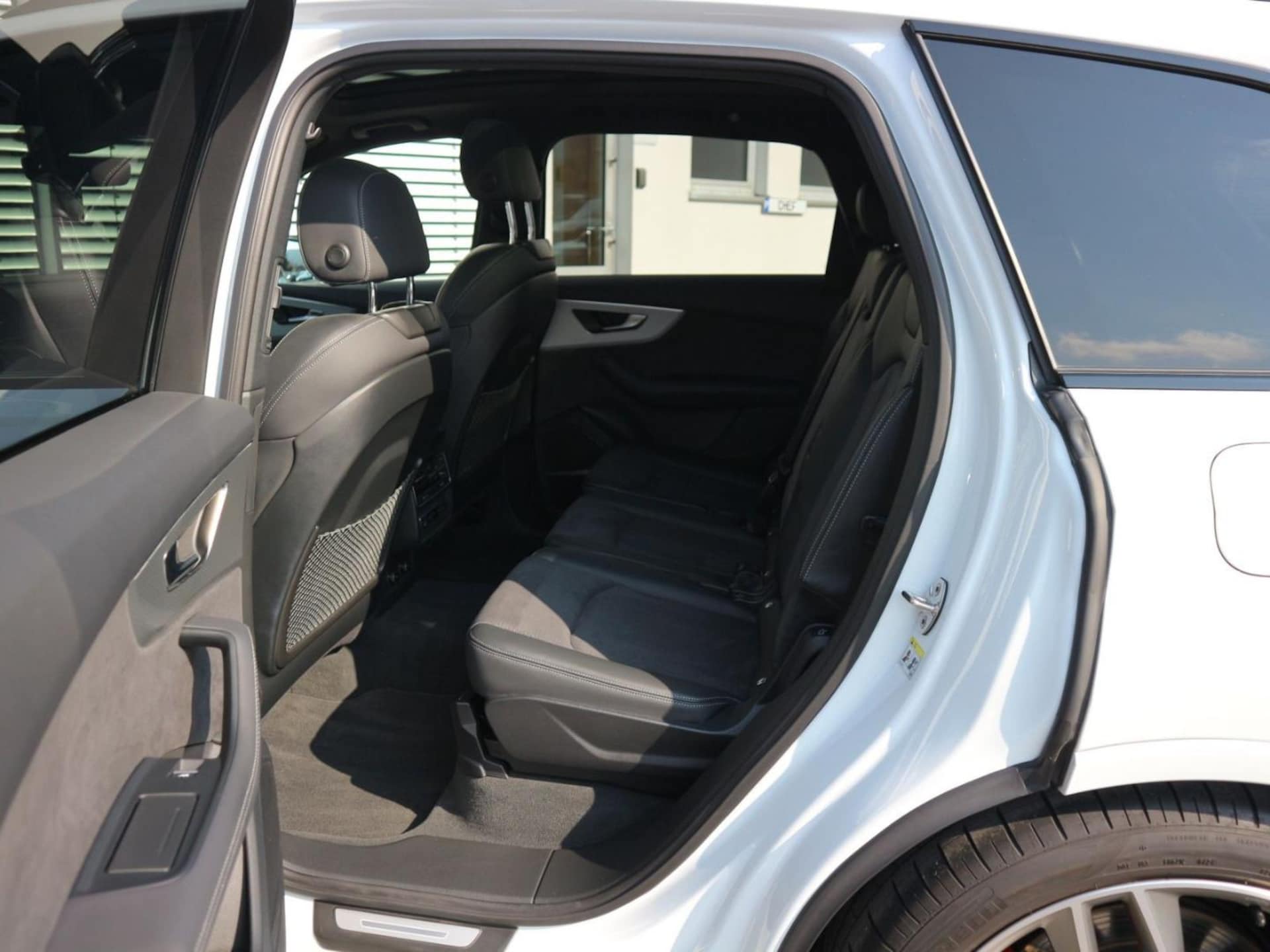 Audi Q7 SUV TFSI e S line
