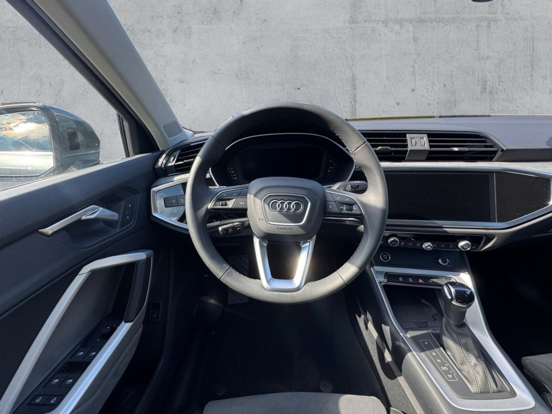 Audi Q3 SUV S line