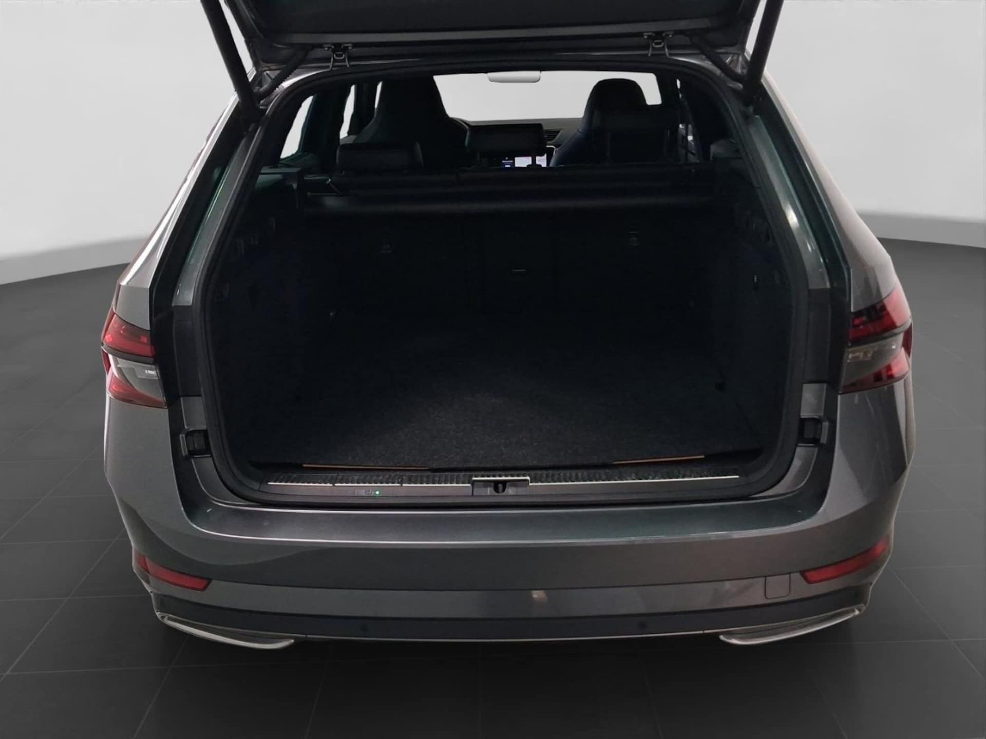 Skoda Superb Combi Sportline