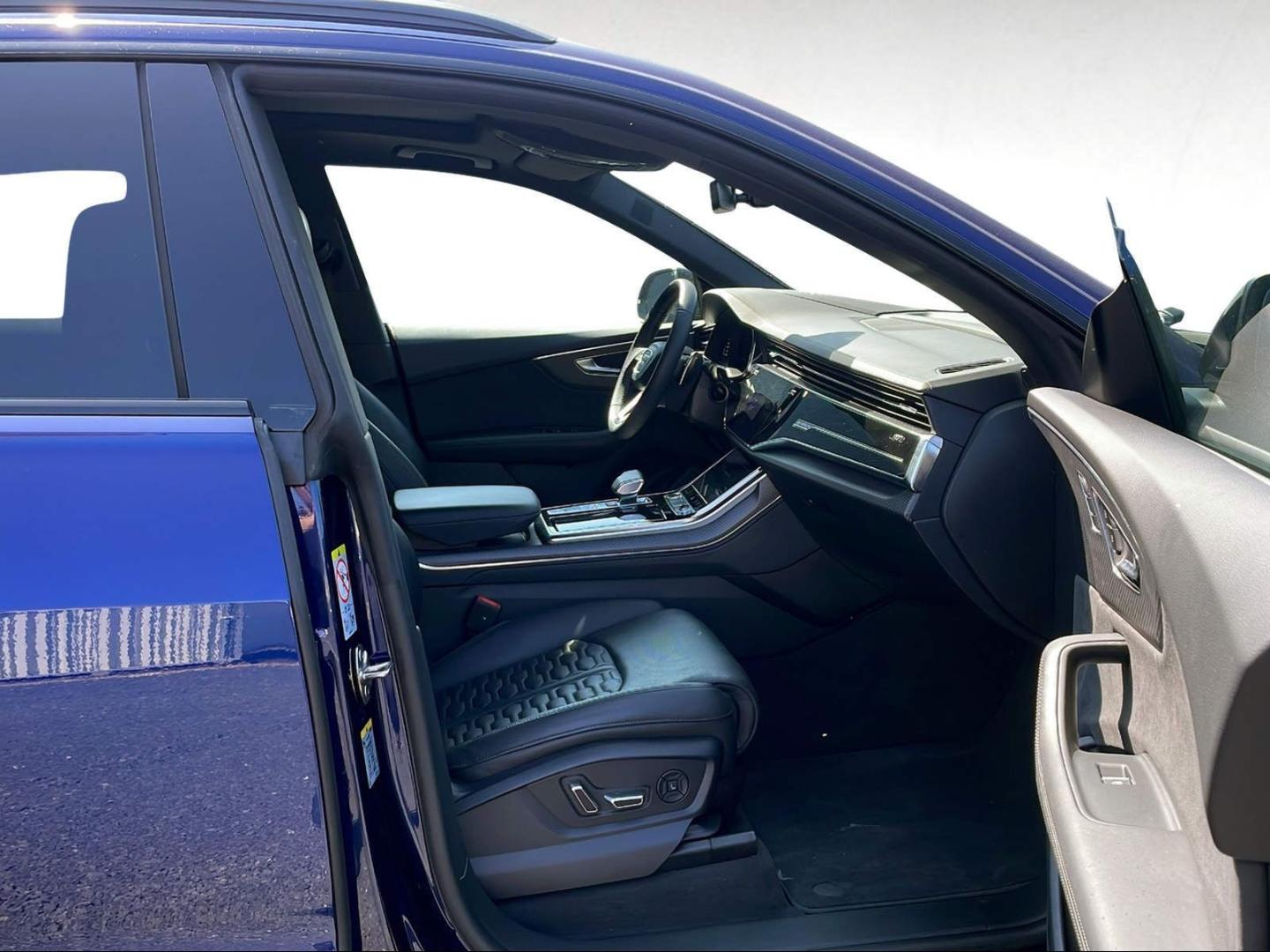 Image about Audi RS Q8 TFSI quattro tiptronic