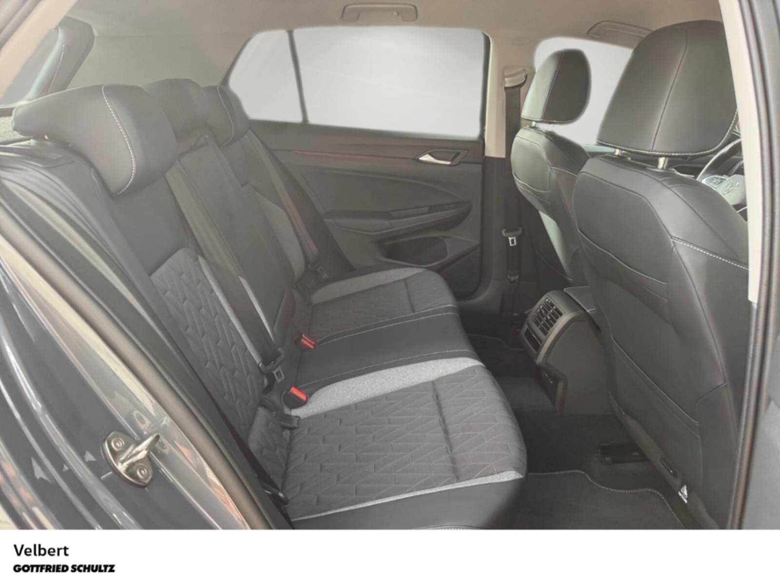Volkswagen Golf – Bild 6