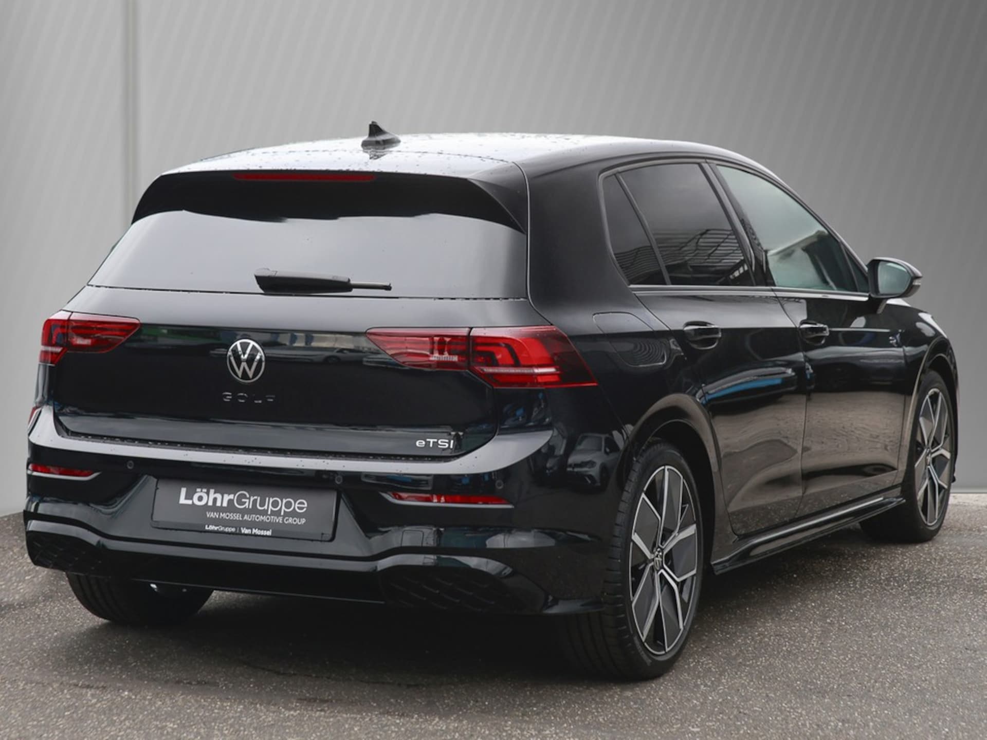 Volkswagen Golf R-Line