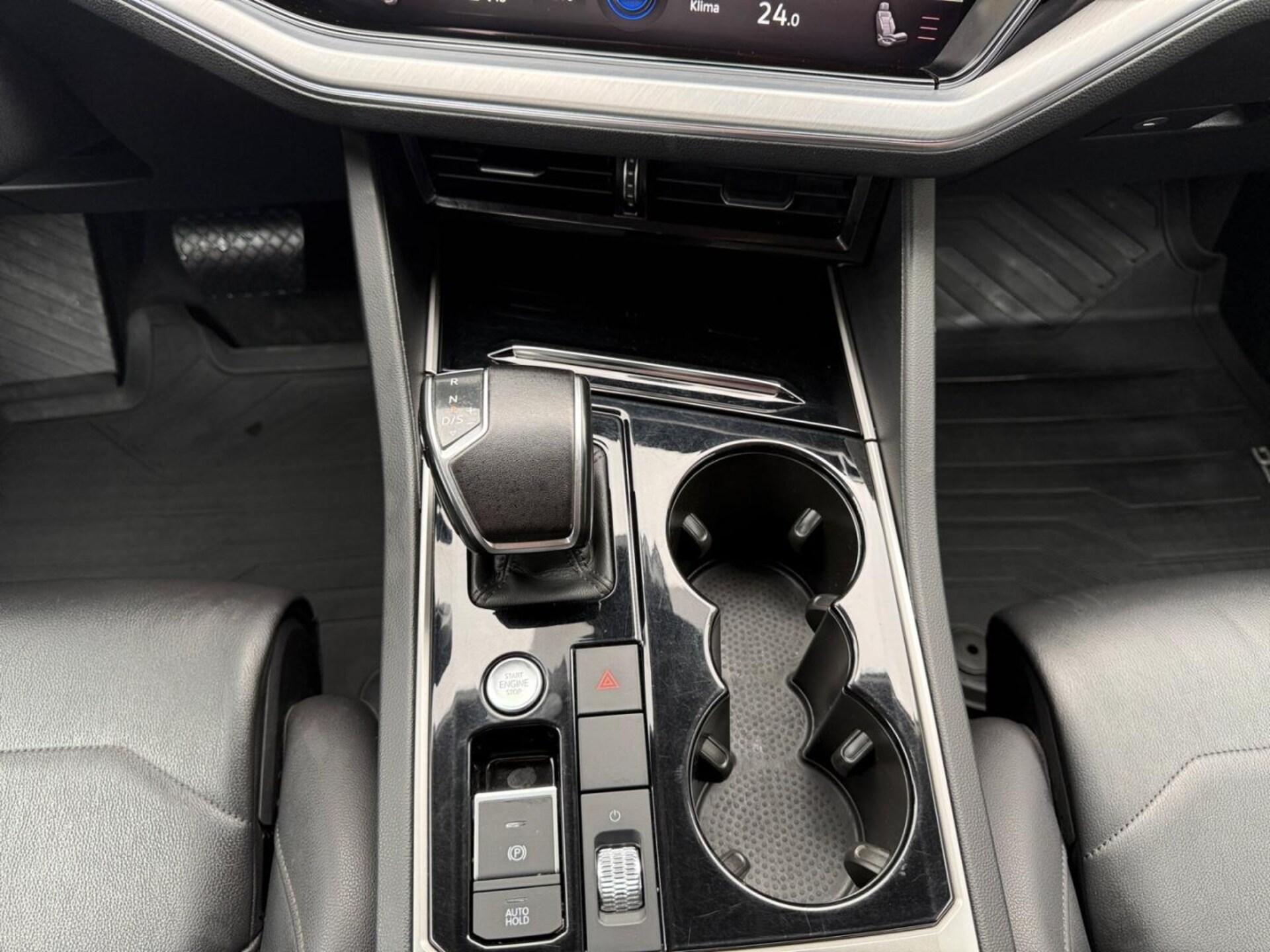 Volkswagen Touareg Basis-Modell