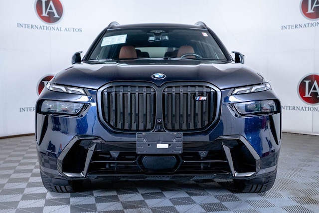 2024 BMW X7