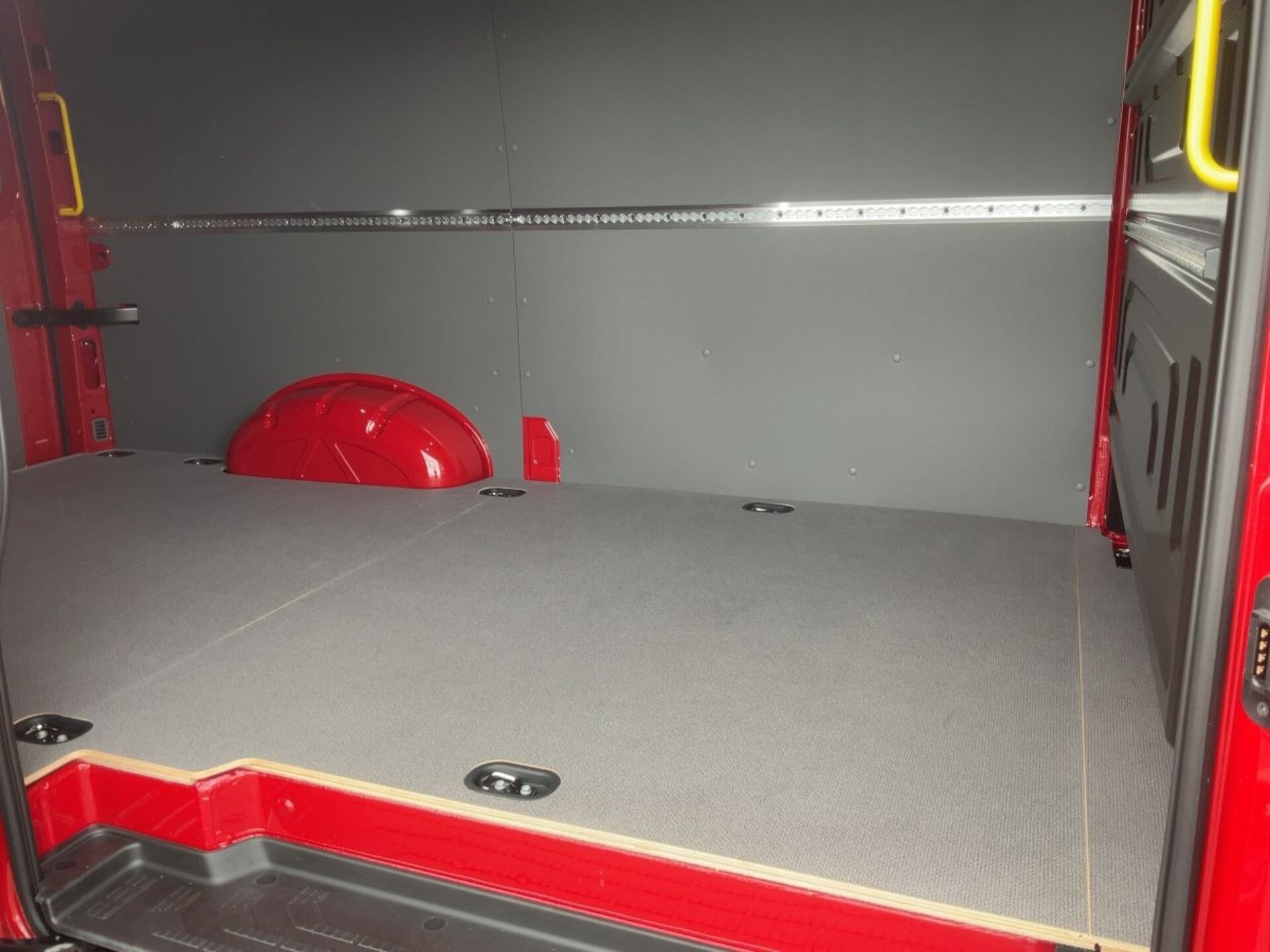 Volkswagen Crafter Kasten mittlerer Radstand