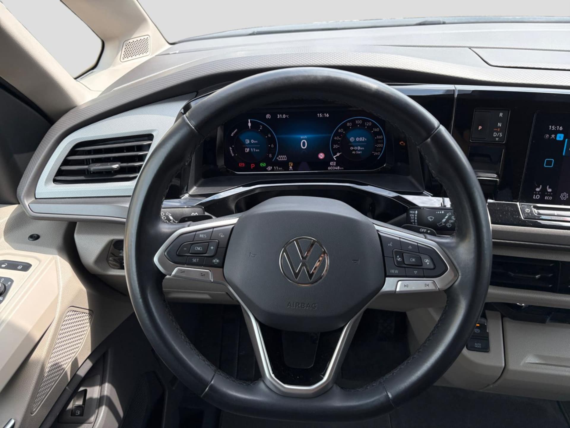 Volkswagen Multivan Basis-Modell
