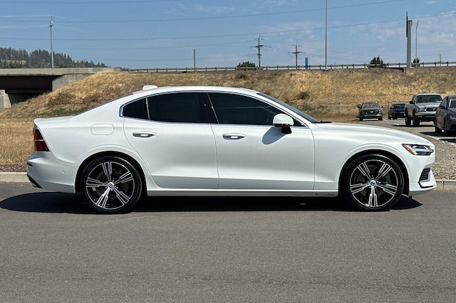 2021 Volvo S60 Recharge Plug-In Hybrid