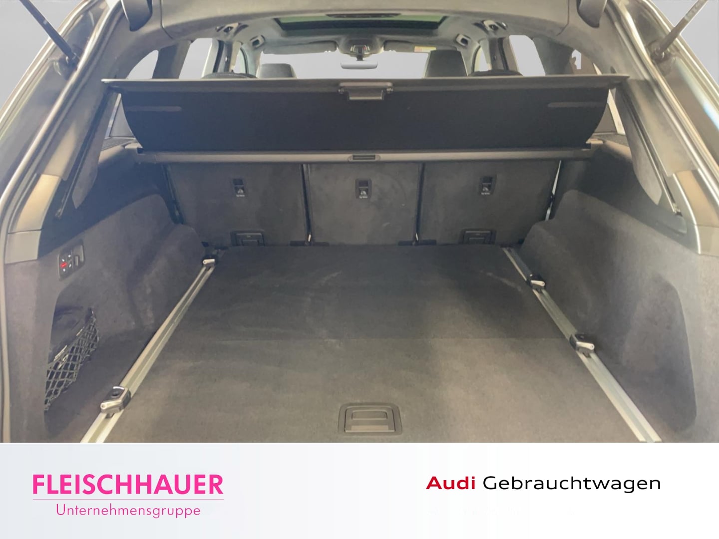 Bild über Audi SQ7 TFSI quattro tiptronic - für weitere Informationen kontaktieren Sie den Audi Partner