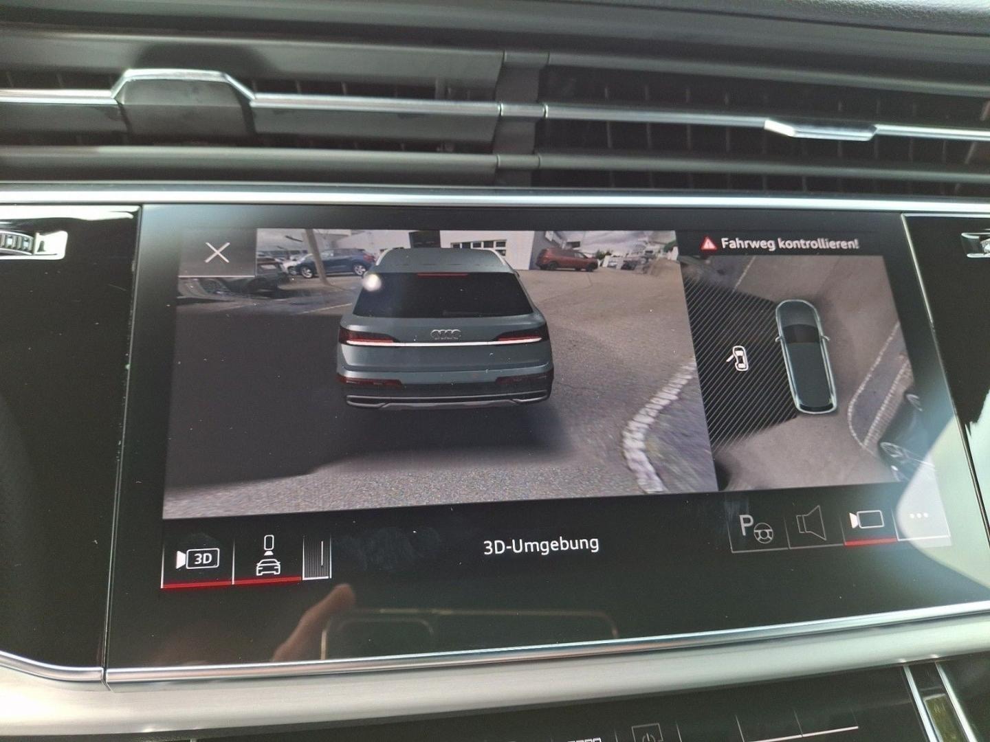 Bild über Audi Q7 competition plus 50 TDI quattro tiptronic - für weitere Informationen kontaktieren Sie den Audi Partner