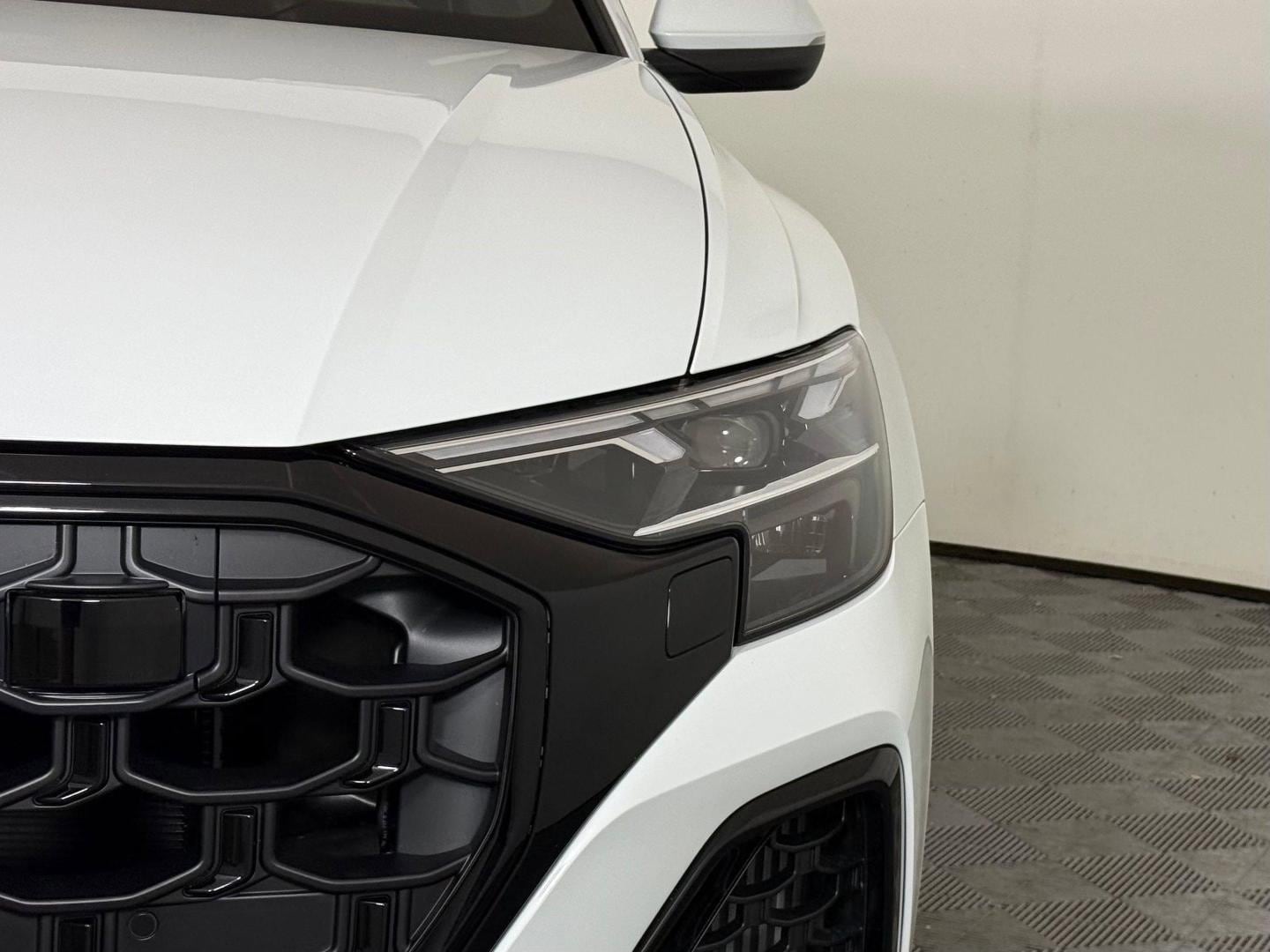2026 Audi Q8 Premium Plus - Photo 11