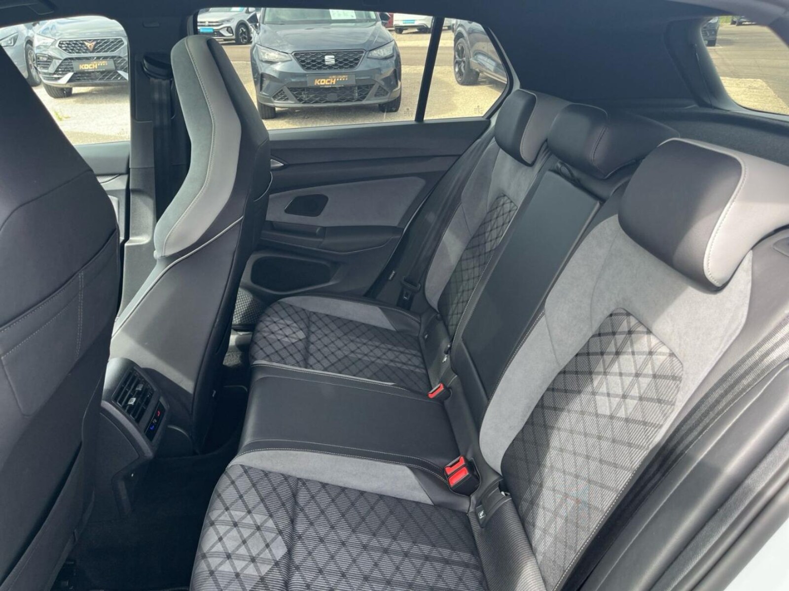 Volkswagen Golf – Bild 14