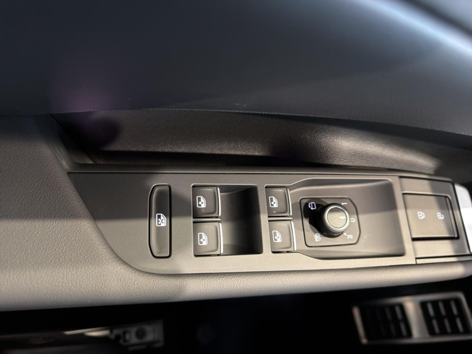 Volkswagen T-Roc – Bild 12