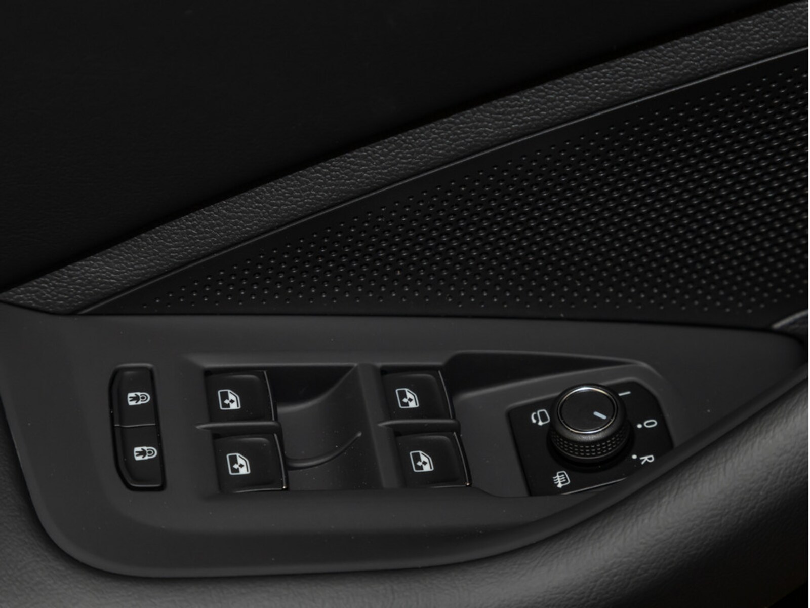 Volkswagen Passat – Bild 10