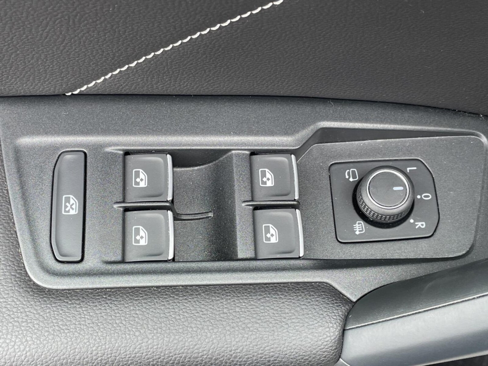 Volkswagen Tiguan – Bild 7