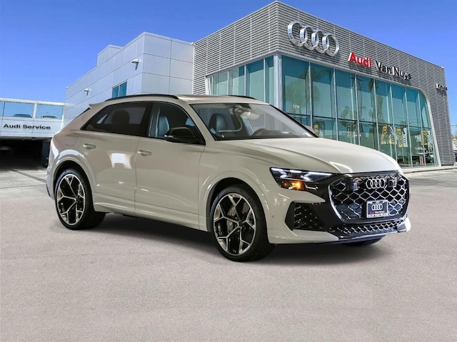 2026 Audi RS Q8 SUV performance