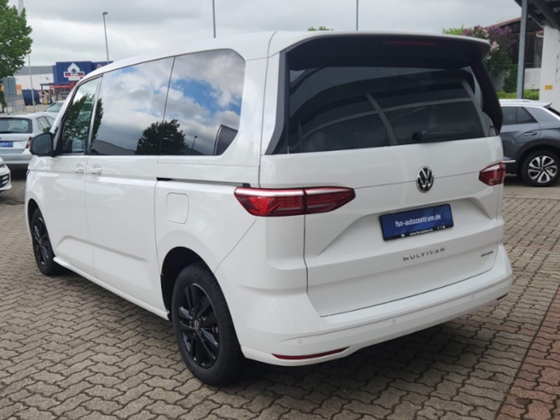 Volkswagen Multivan Life