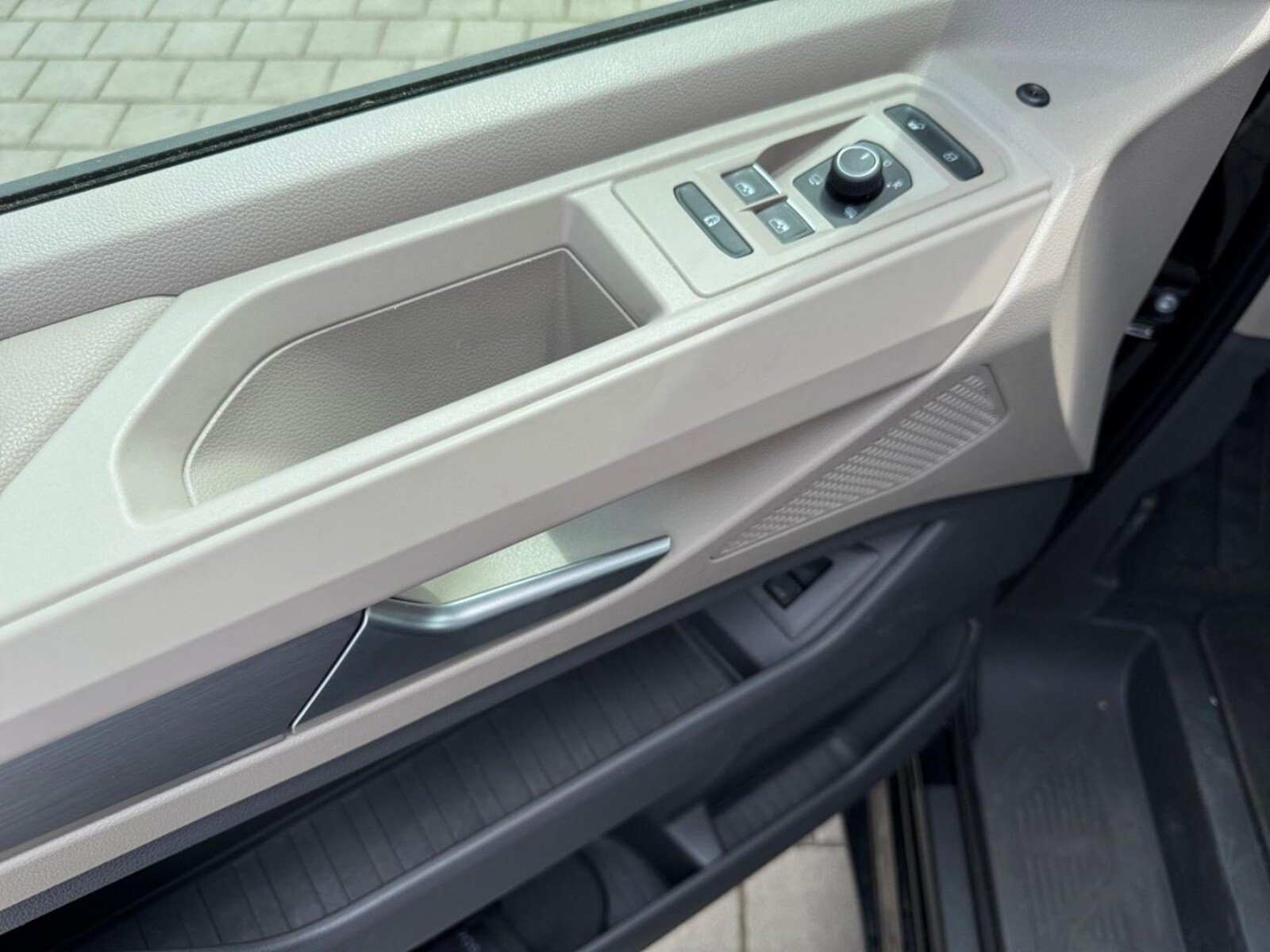 Volkswagen Multivan Langversion – Bild 13
