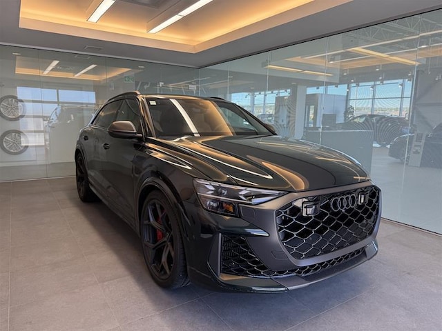 Photo of 2026 Audi RS Q8 SUV performance