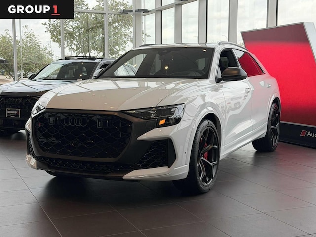 2026 Audi RS Q8 SUV performance