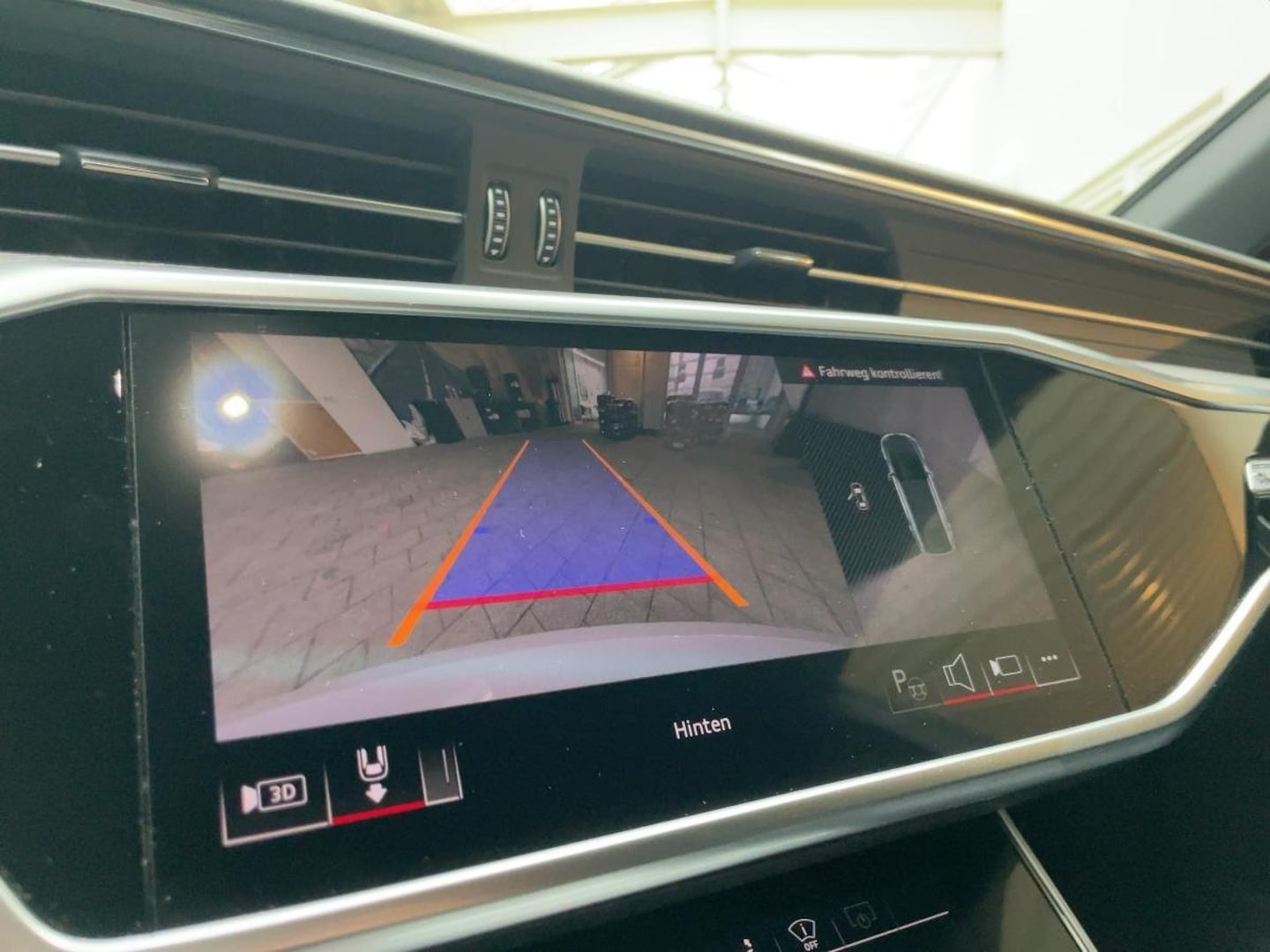 Bild über Audi RS 7 Sportback TFSI quattro tiptronic - für weitere Informationen kontaktieren Sie den Audi Partner