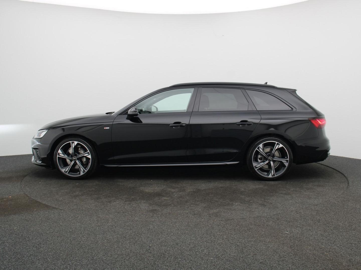 Image about Audi A4 Avant S line 40 TDI S tronic