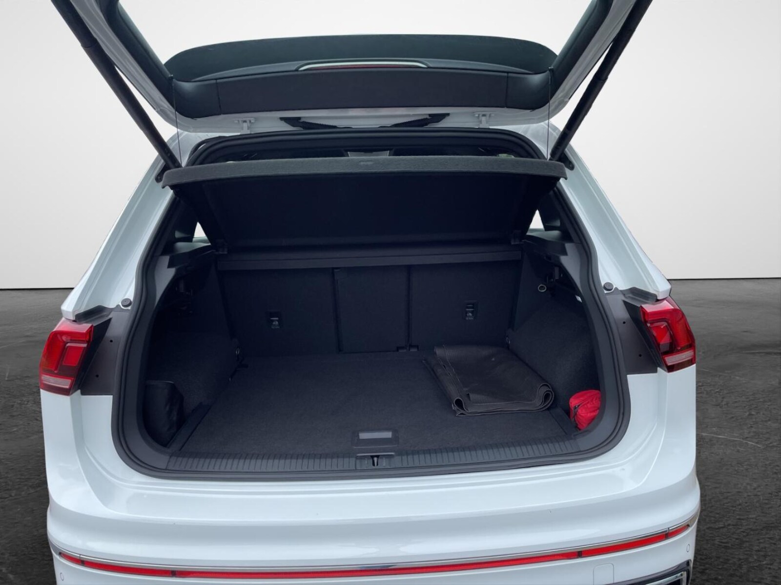 Volkswagen Tiguan – Bild 13