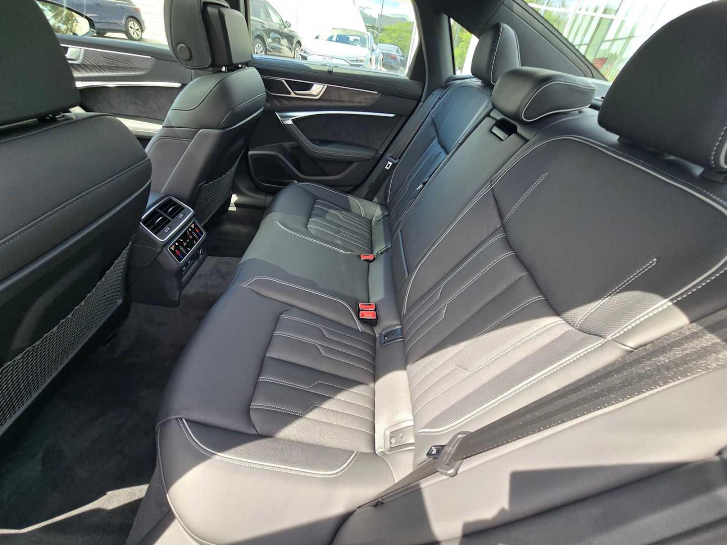2025 Audi A6 Prestige - Photo 22