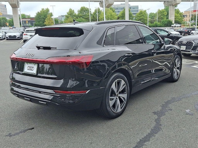 2024 Audi Q8 e-tron