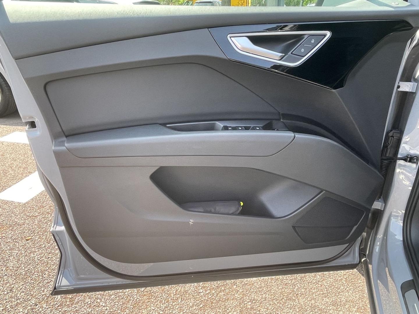 Image about Audi Q4 e-tron 50 e-tron quattro